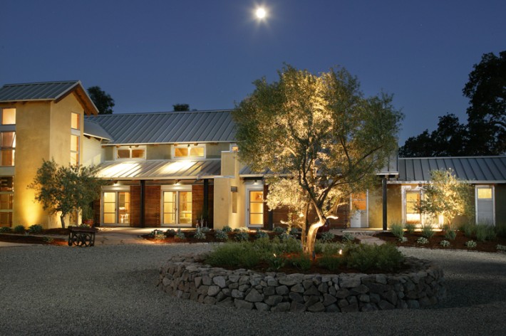 Neo Farmhouse